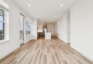 726 East 6th Street - Photo 1 of 1