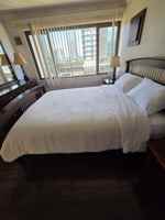 featured image of 2140 Kuhio Ave #1007