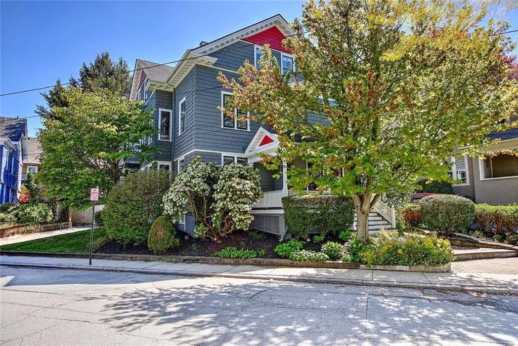 240 Brown street Street, 2 ##2 - Photo 3 of 50