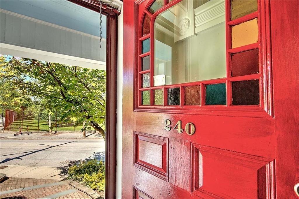 240 Brown street Street, 2 ##2 - Photo 5 of 50