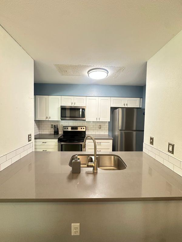 2235 Fluorshire Dr - Photo 4 of 14