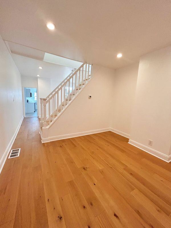 3047 Coral St - Photo 2 of 13