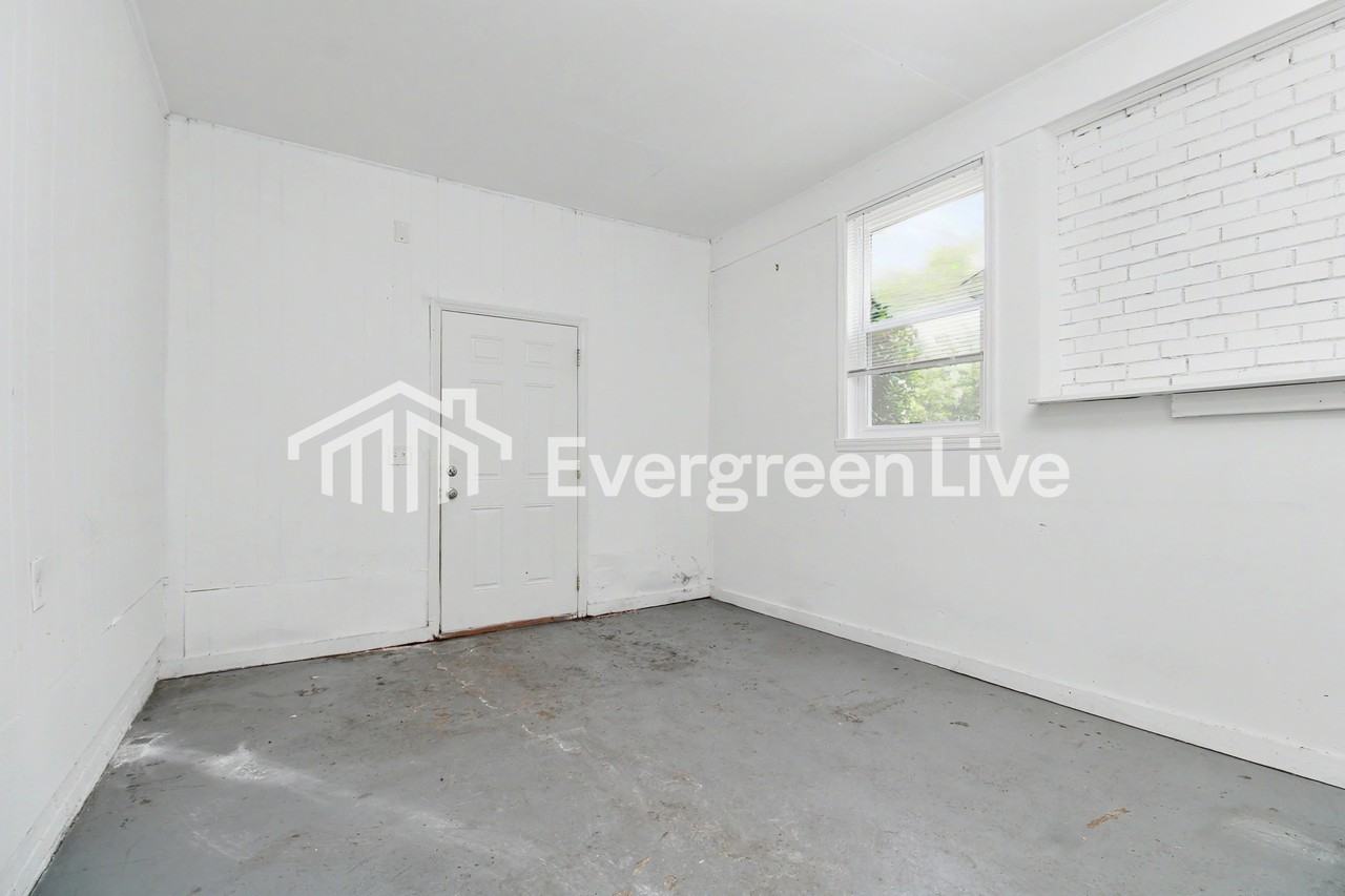 209 Weldwood Ct - Photo 5 of 13
