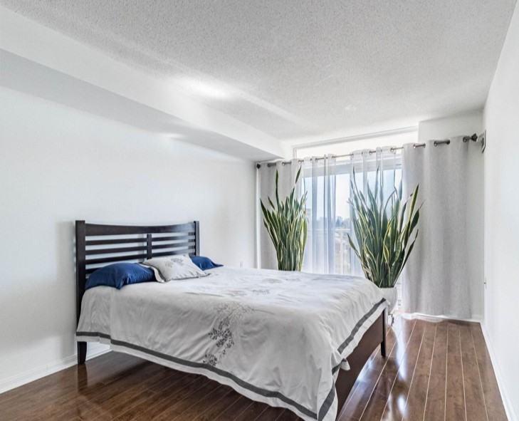 650 Lawrence Avenue West - Photo 4 of 15