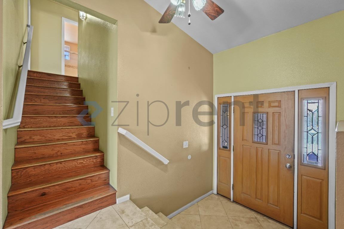 7421 Fort Wilkins Dr - Photo 6 of 31