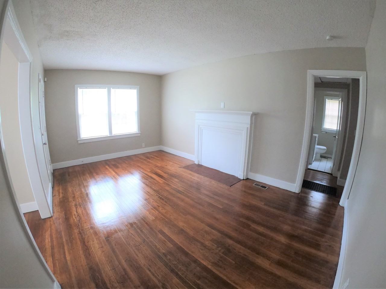 912 47th Street Ensley #912 - Photo 7 of 16