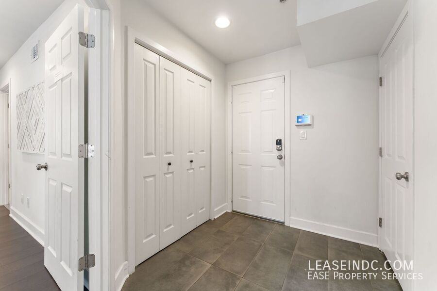 2100 12th St Nw - Photo 5 of 37