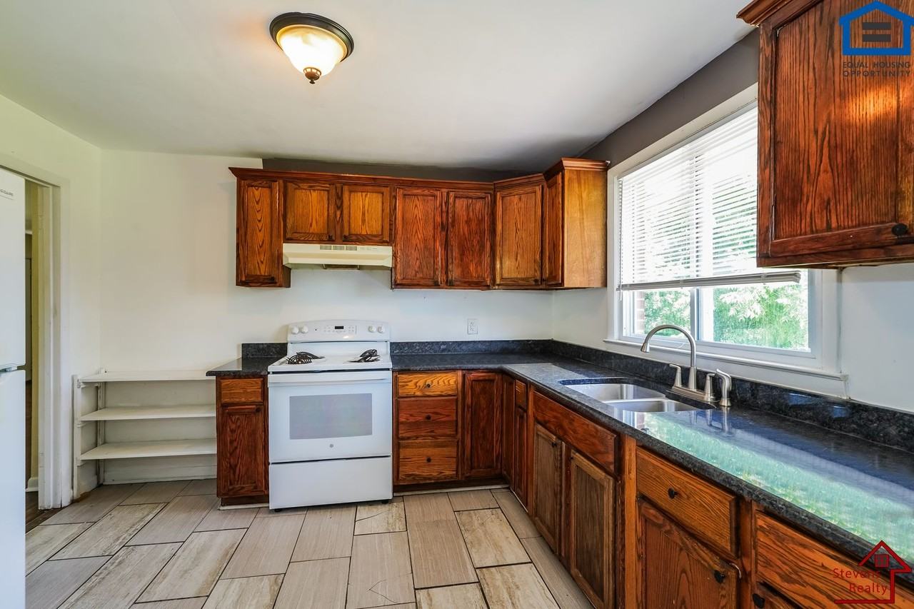 3903 Brick Church Pike - Photo 6 of 17