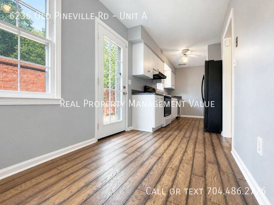 6236 Old Pineville Rd #A - Photo 5 of 21
