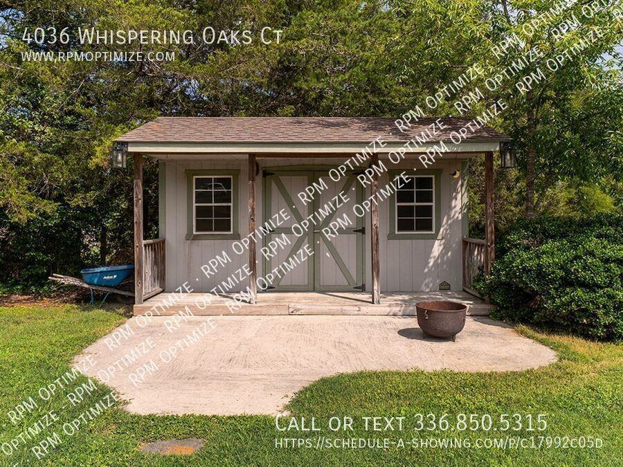 4036 Whispering Oaks Ct - Photo 7 of 42