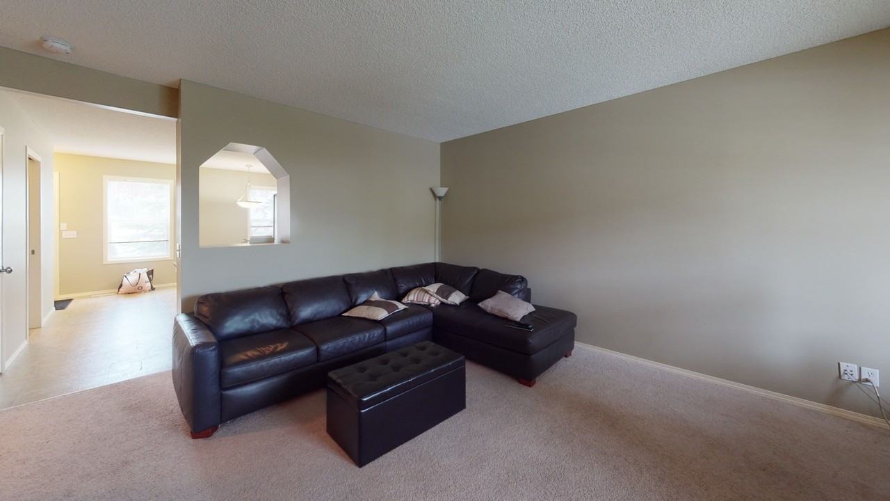 6 Panatella Street Northwest - Photo 2 of 11