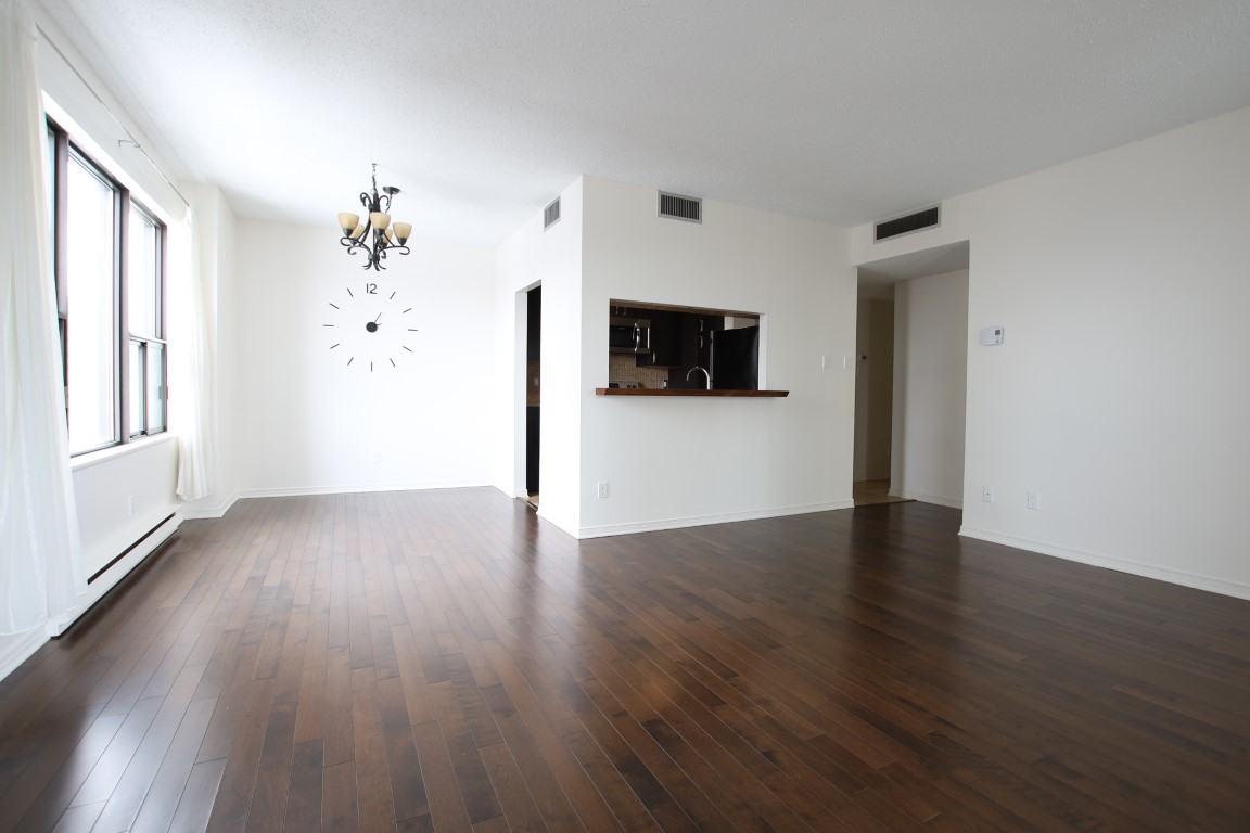 1607-556 Laurier Ave W - Photo 6 of 20