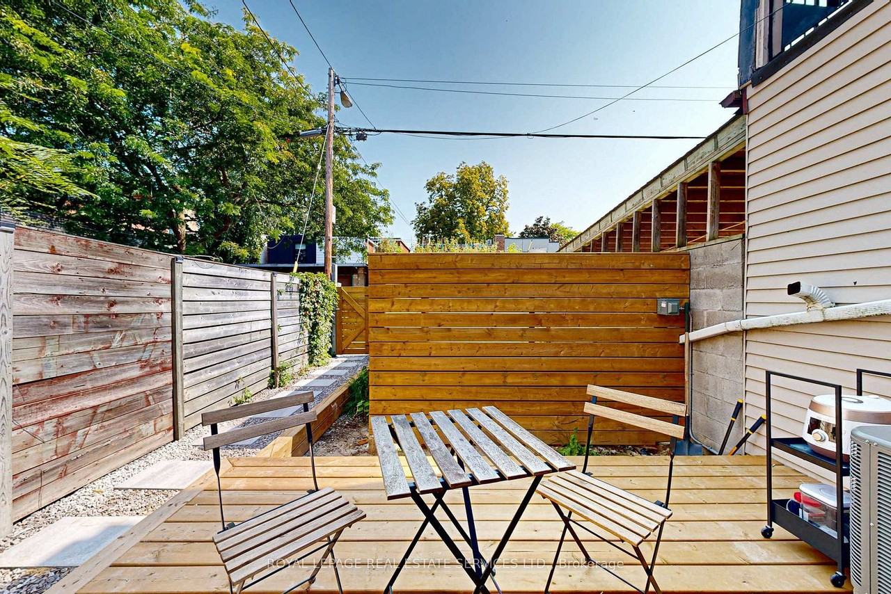 81 Major Street - Photo 25