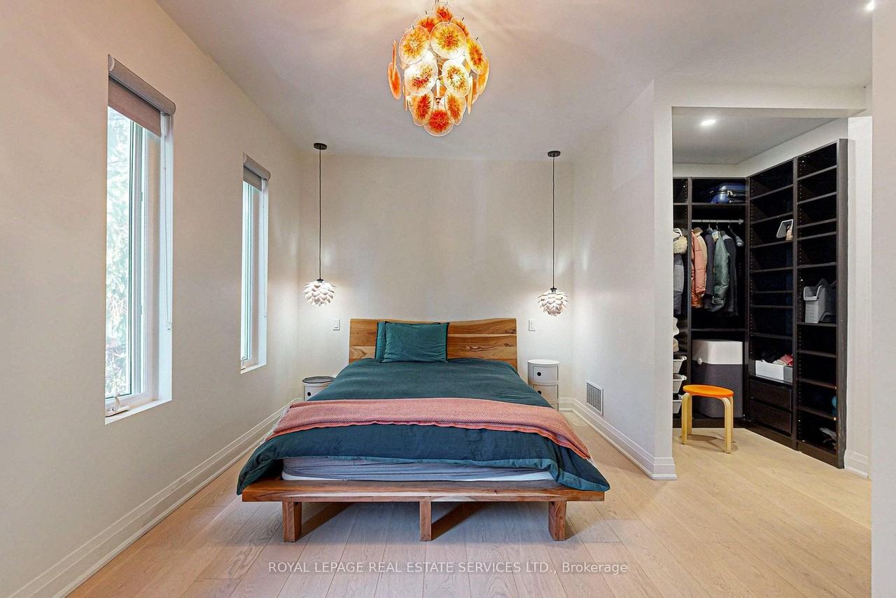 81 Major Street - Photo 17