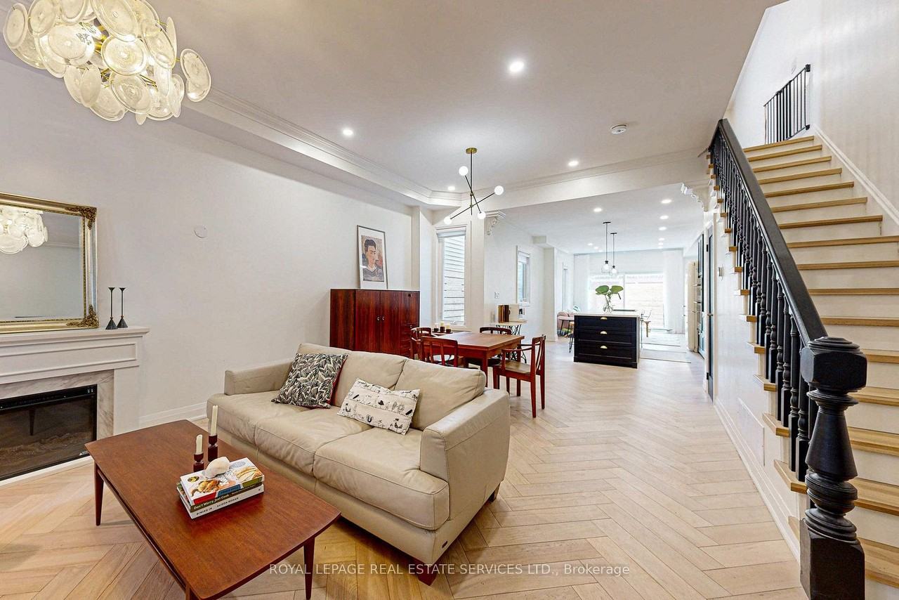 81 Major Street - Photo 12