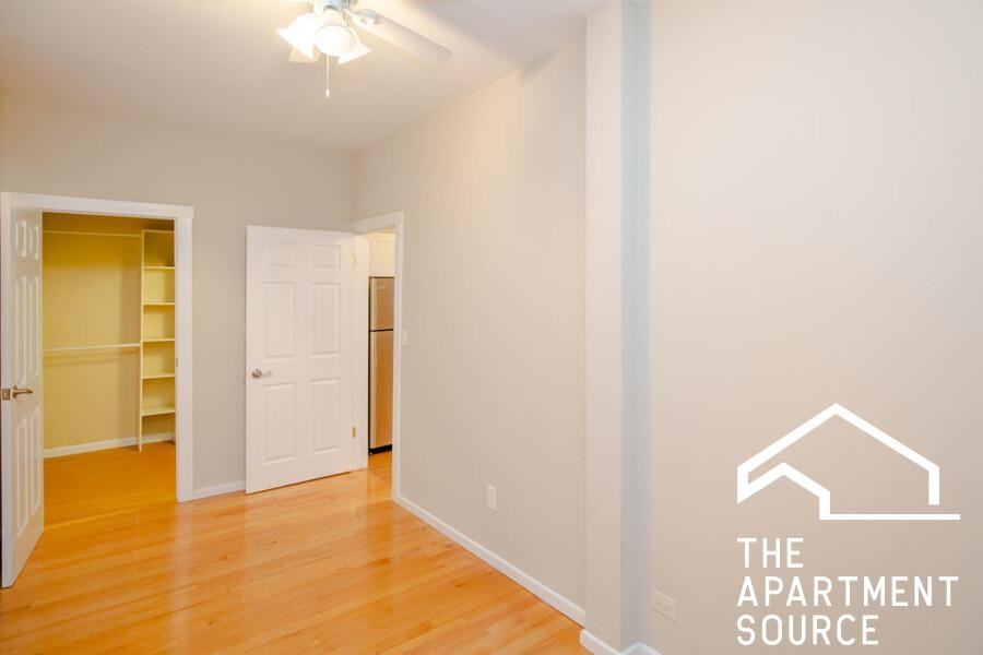 2445 N Clybourn Ave #1R - Photo 6 of 9