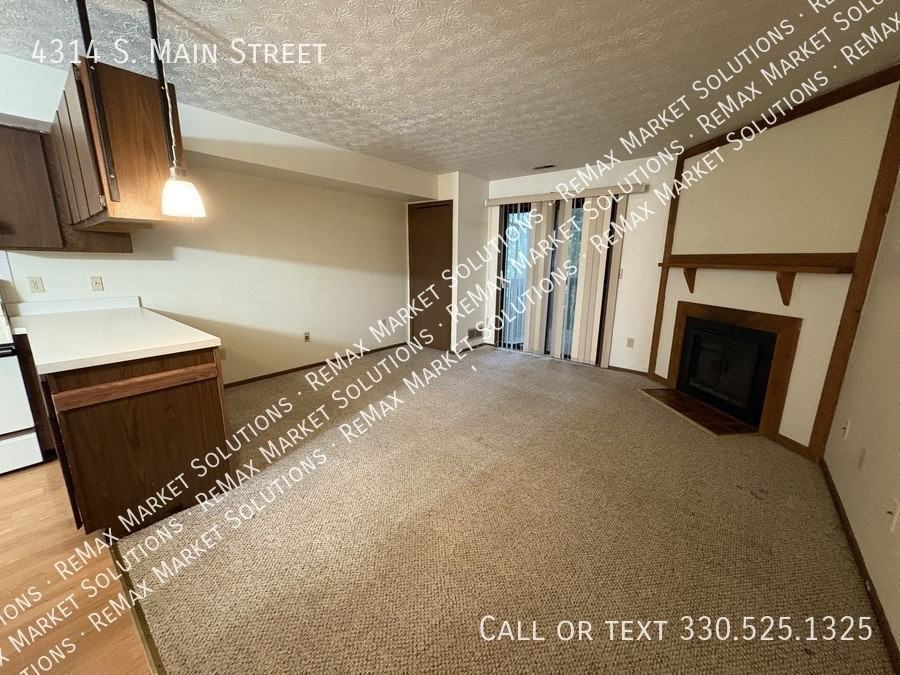 4314 S Main St - Photo 4 of 15