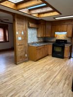 featured image of 404 5th St Sw