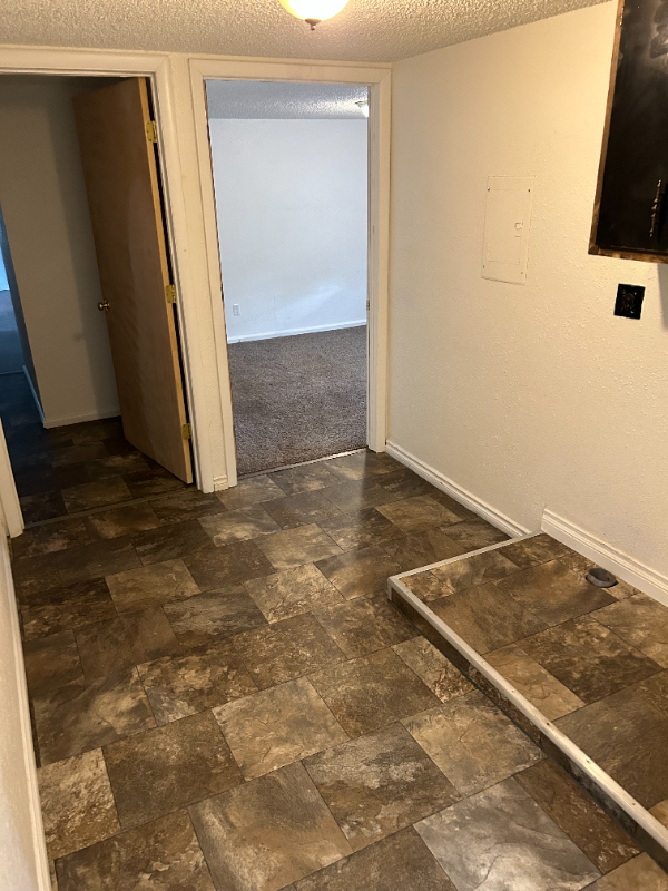 404 5th St Sw - Photo 6 of 17