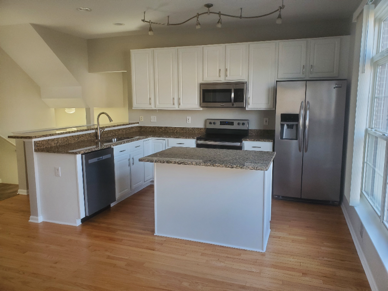 645 Cherry Orchard Rd - Photo 4 of 26