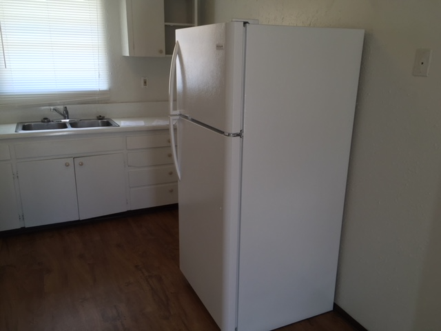 117 S Boston Ave - Photo 3 of 9