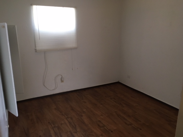 117 S Boston Ave - Photo 5 of 9