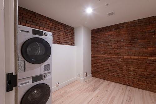 2309 1st Ave N #405 - Photo 4 of 50