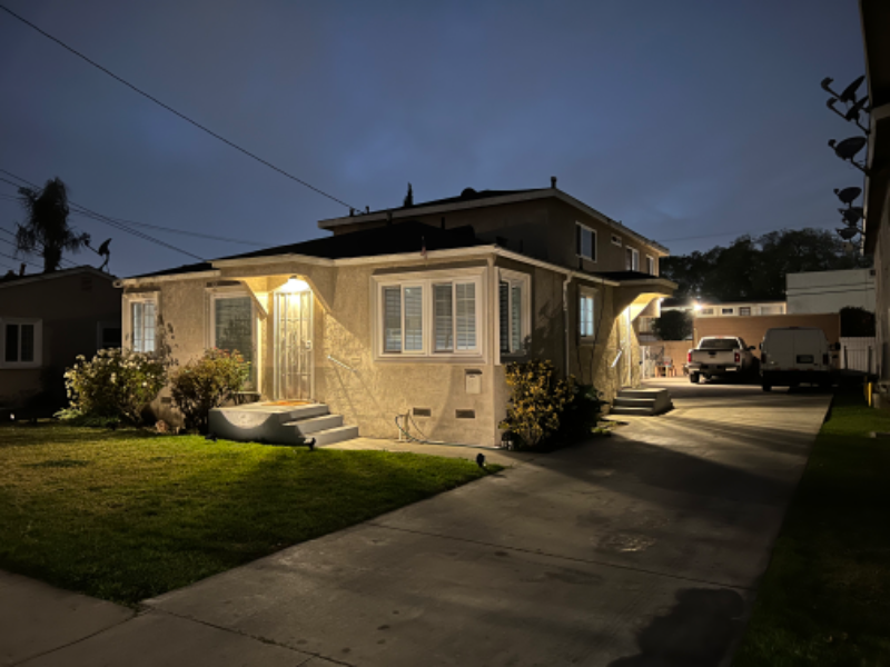 10543 Western Ave - Photo 2 of 11