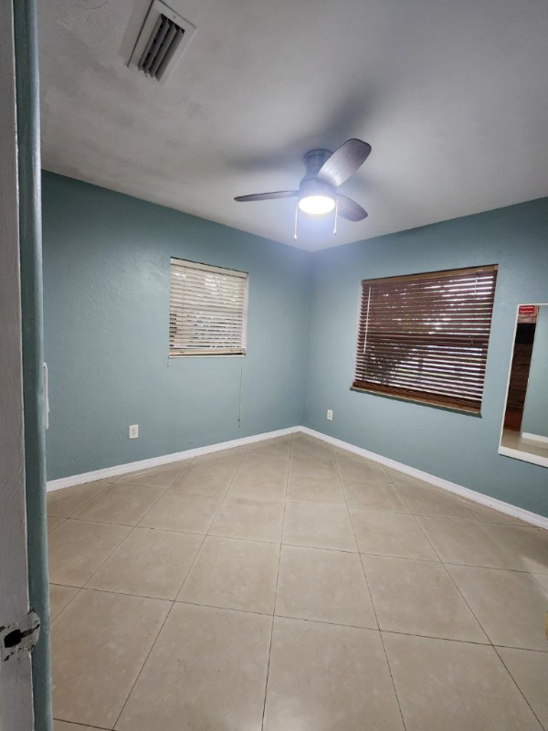 5306 46Ave N - Photo 6 of 42