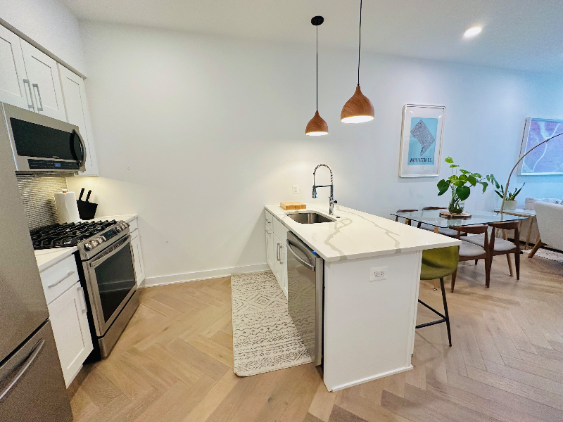 838 Varnum St Nw #3 - Photo 4 of 10