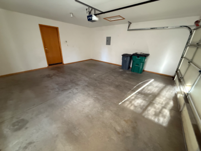 1500 Raven Cir #F - Photo 5 of 17