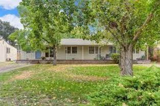 5700 Angelina Ave #B - Photo 1 of 1
