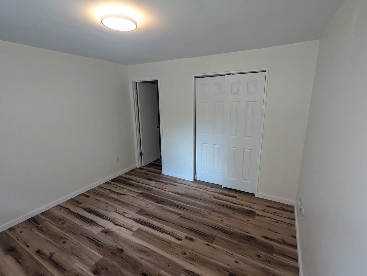 300 Wood St #E7 - Photo 6 of 13