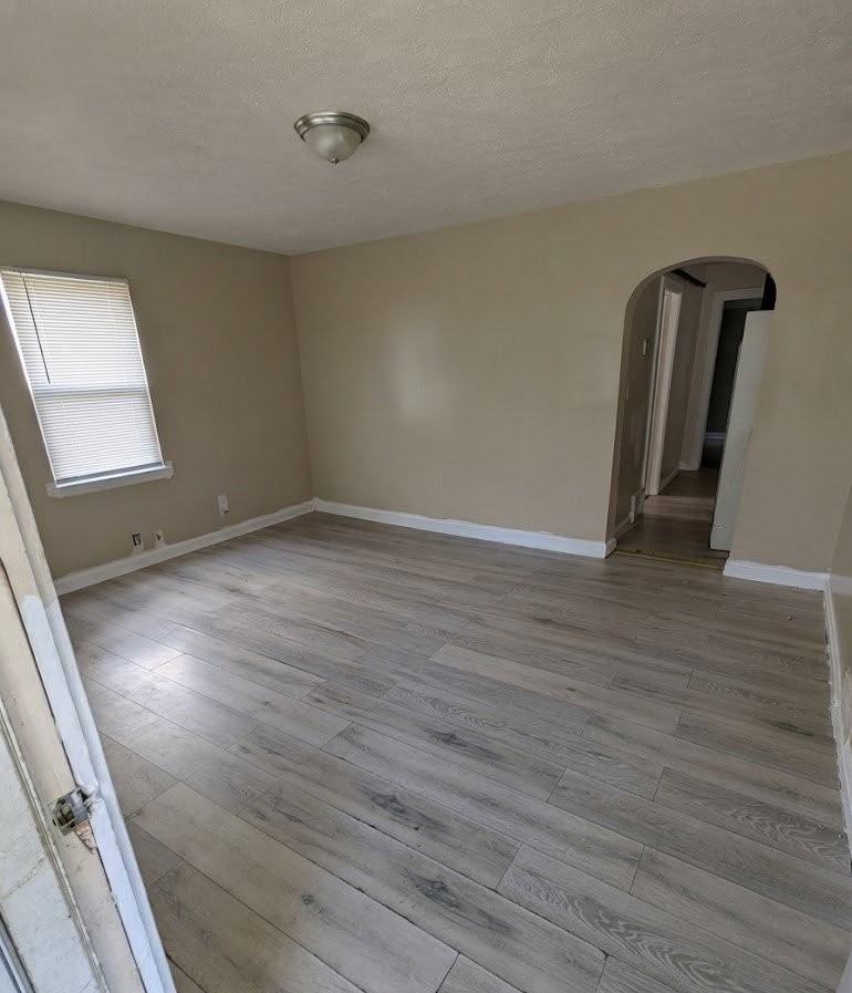 212 Gates Ave #DWN - Photo 3 of 6