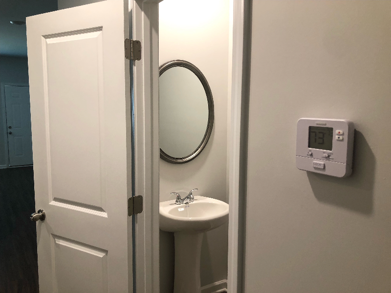 444 Oakwood Dr Nw - Photo 4 of 11