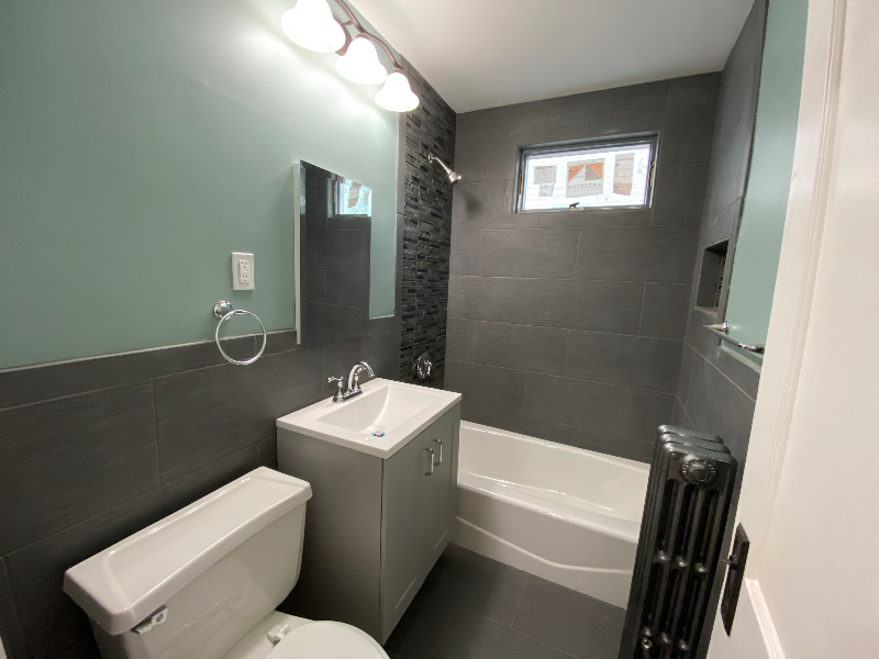 305 Belgrade Ave #3L - Photo 3 of 7