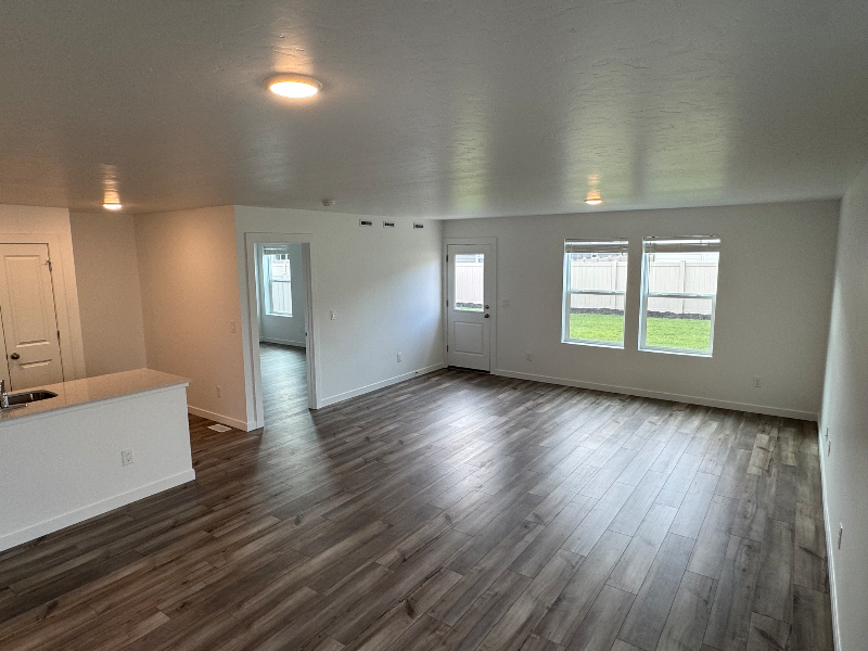 18281 N Evening Rose Ave - Photo 5 of 11
