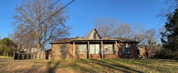 featured image of Oakwood Dr #A