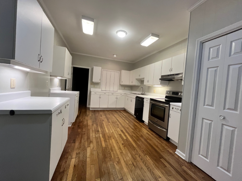 Oakwood Dr #A - Photo 4 of 9