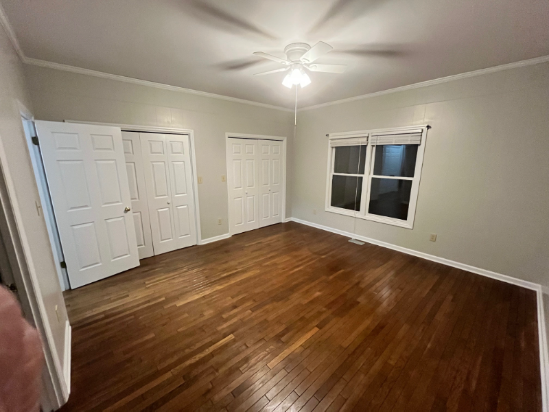 Oakwood Dr #A - Photo 5 of 9