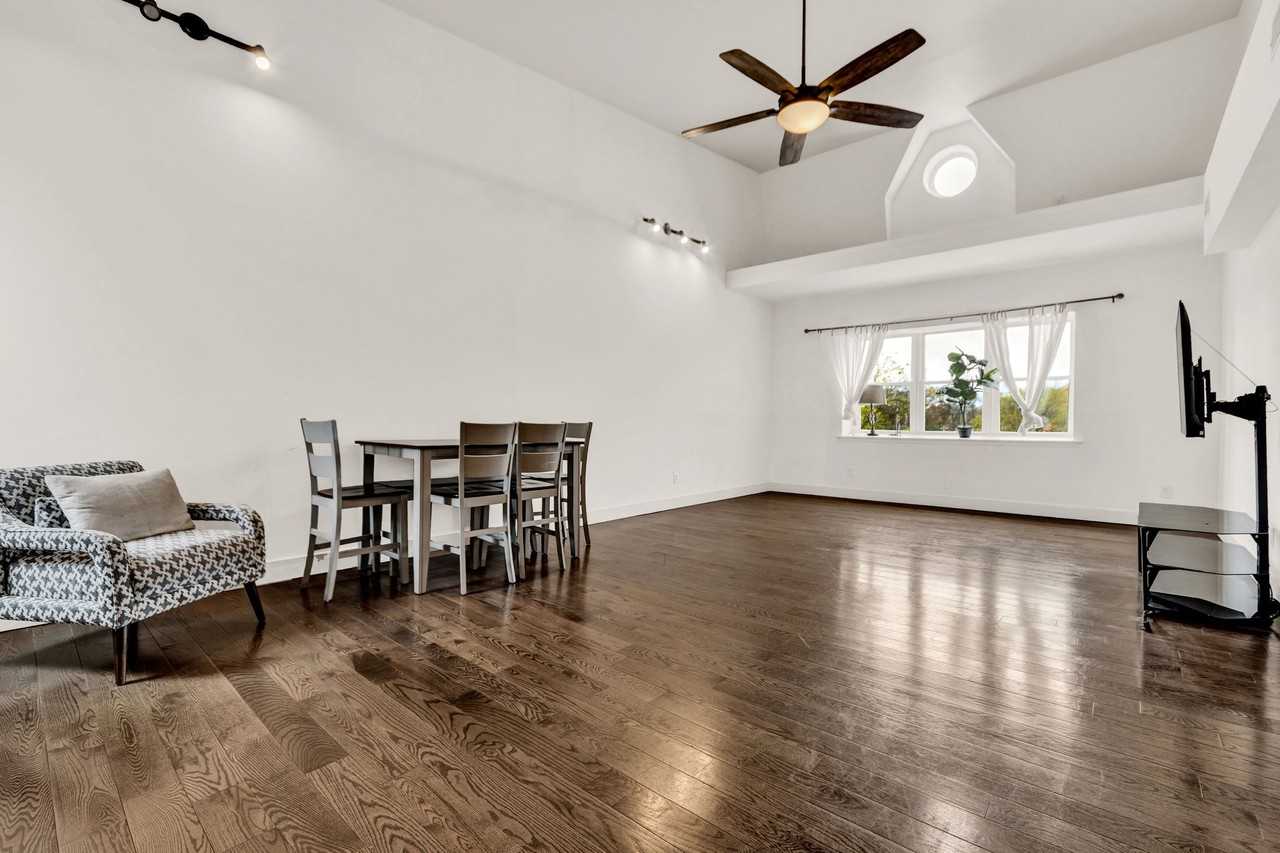 1637 N 33rd St #2 - Photo 5 of 19