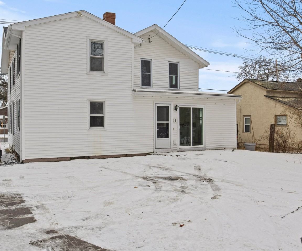 83 High St #2 - Photo 4 of 20