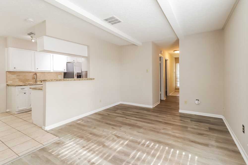 13483 Castilian Dr #1 - Photo 5 of 20