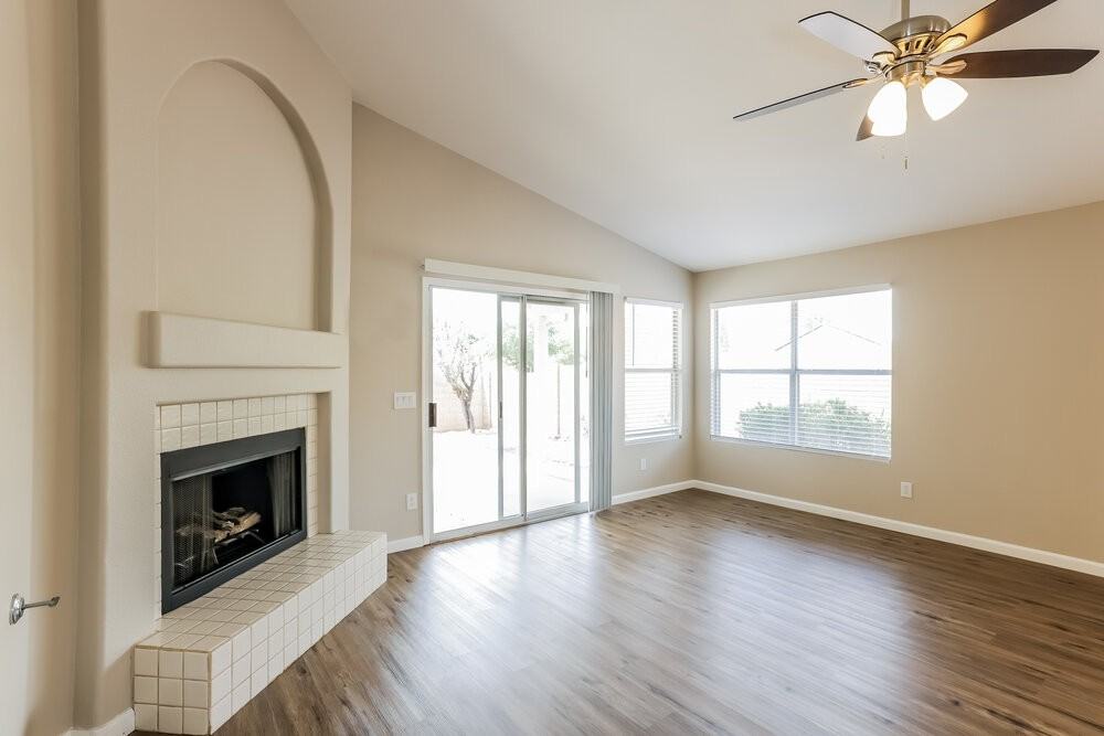 2044 S Avoca Cir - Photo 3 of 16