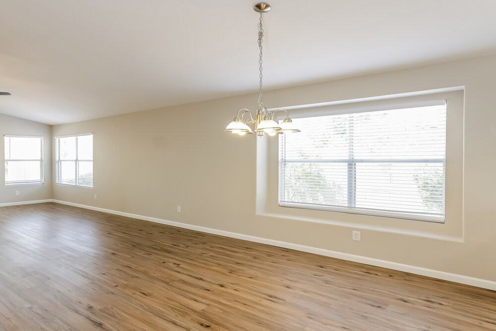 2044 S Avoca Cir - Photo 6 of 16