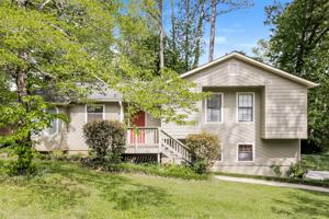 featured image of 3240 Beaver Dr