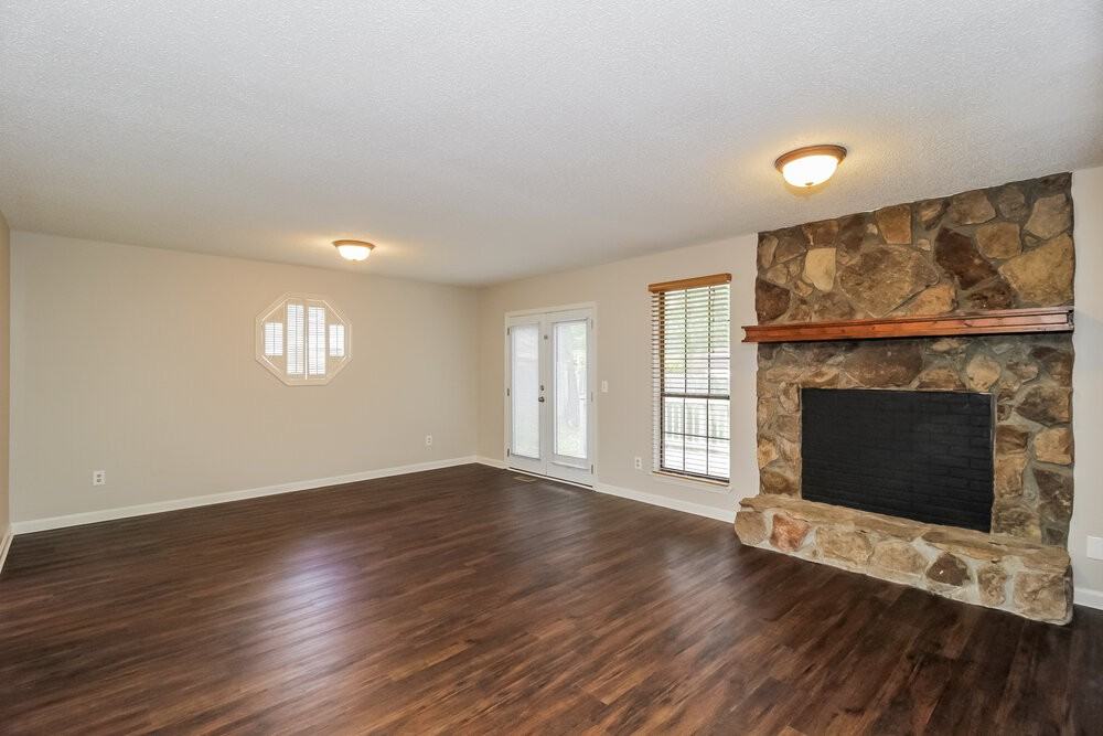 3240 Beaver Dr - Photo 5 of 20