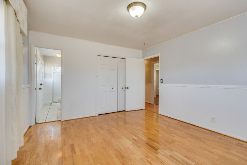 4805 Linda Ct #1 - Photo 4 of 20