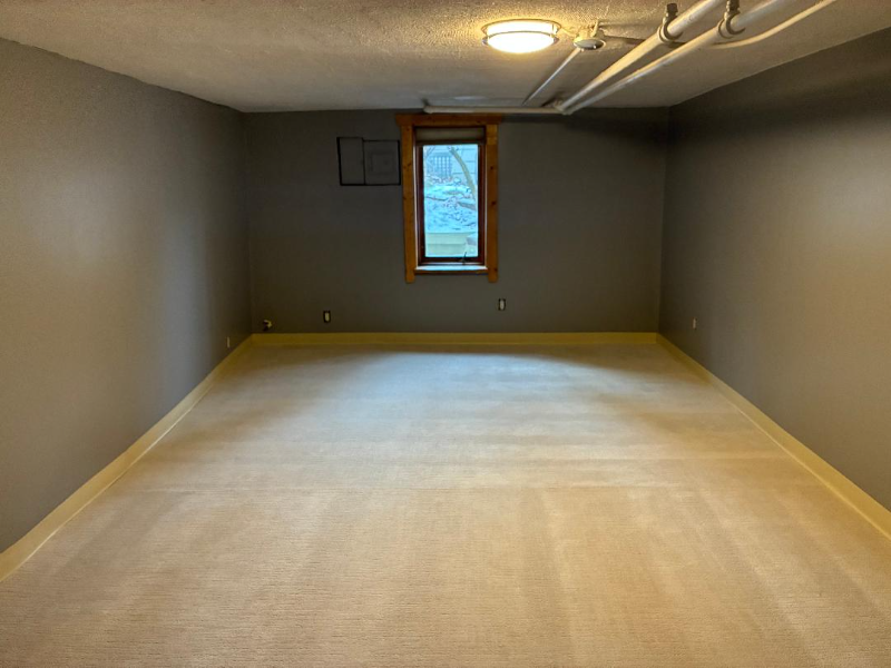 34 S Bodin St - Photo 5 of 9