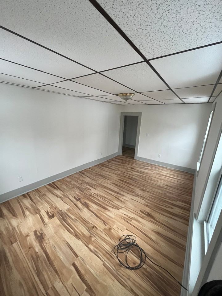 40 Garnet St #2 - Photo 4 of 18